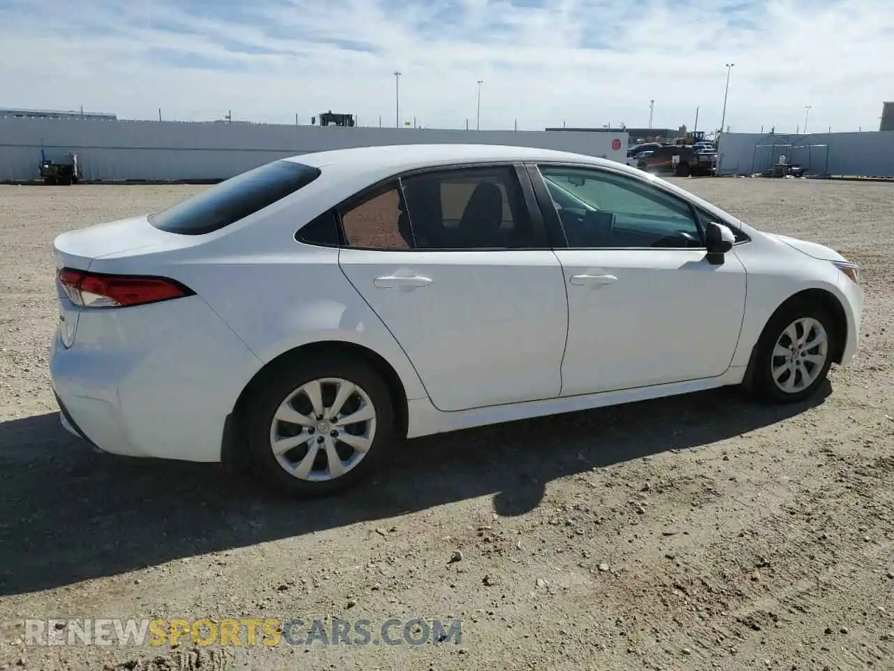 3 Photograph of a damaged car 5YFBPRBE0LP113491 TOYOTA COROLLA 2020