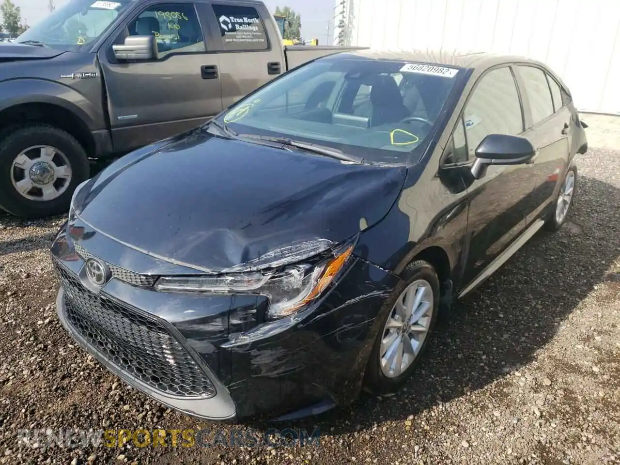 2 fotografías del automóvil dañado 5YFBPRBE1LP093946 TOYOTA COROLLA 2020