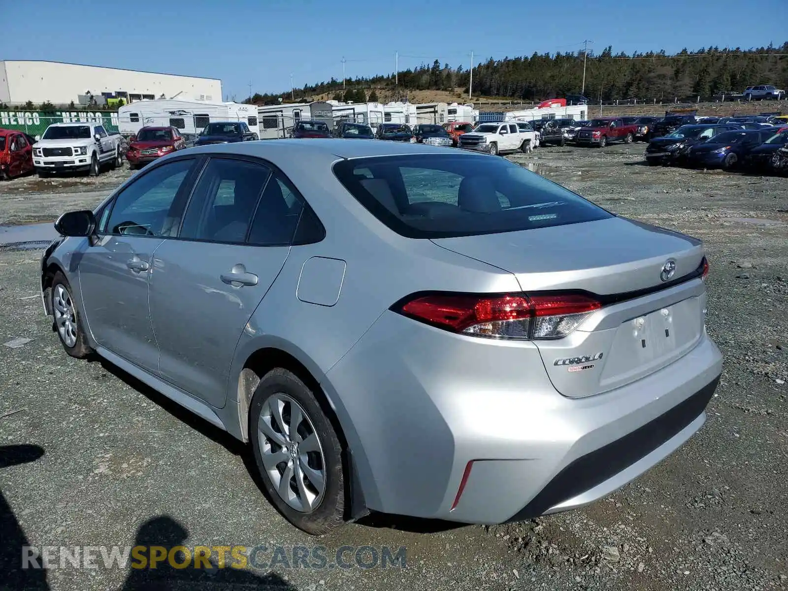 3 Photograph of a damaged car 5YFBPRBE4LP002670 TOYOTA COROLLA 2020