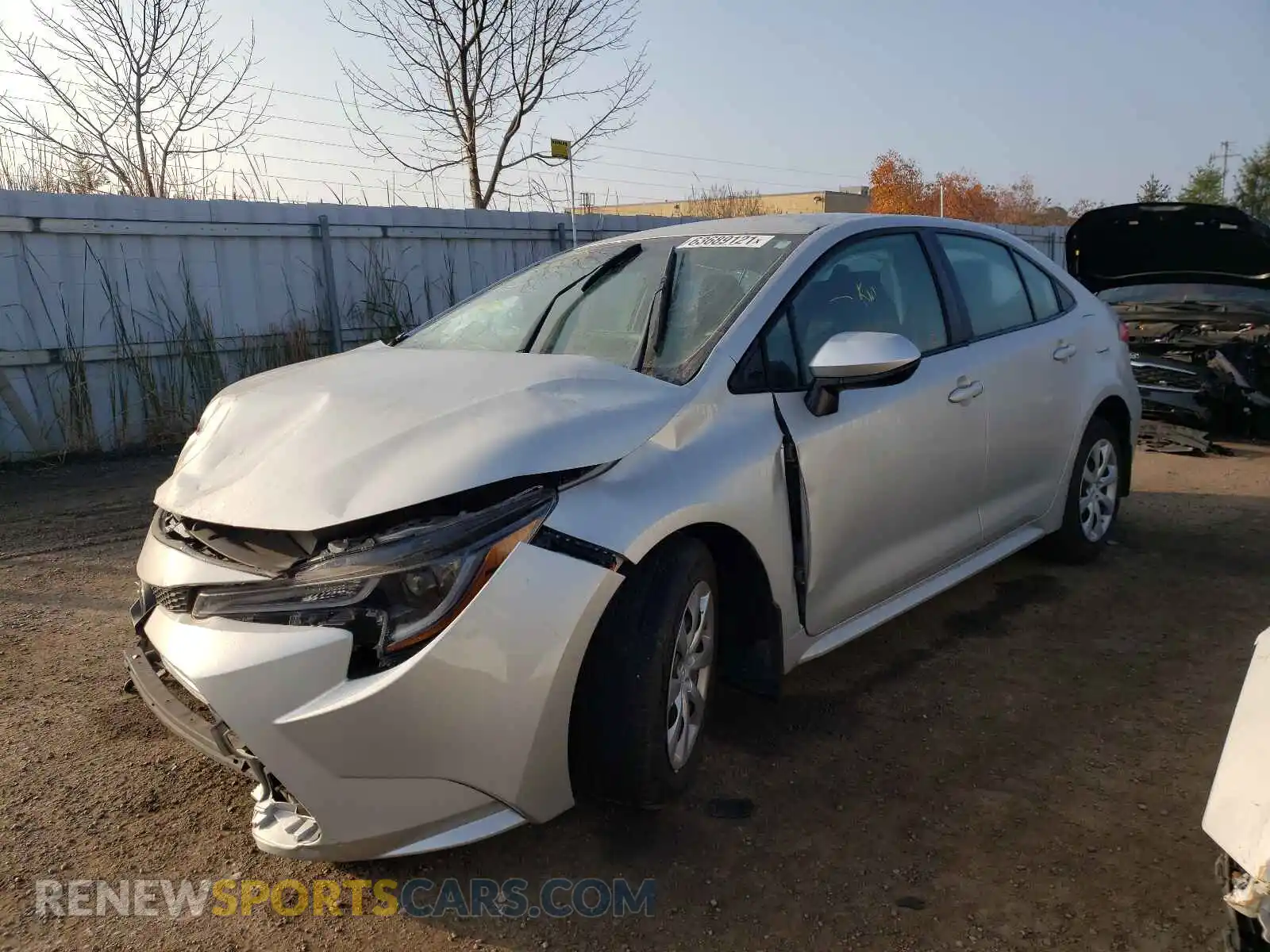 2 Photograph of a damaged car 5YFBPRBE7LP118168 TOYOTA COROLLA 2020