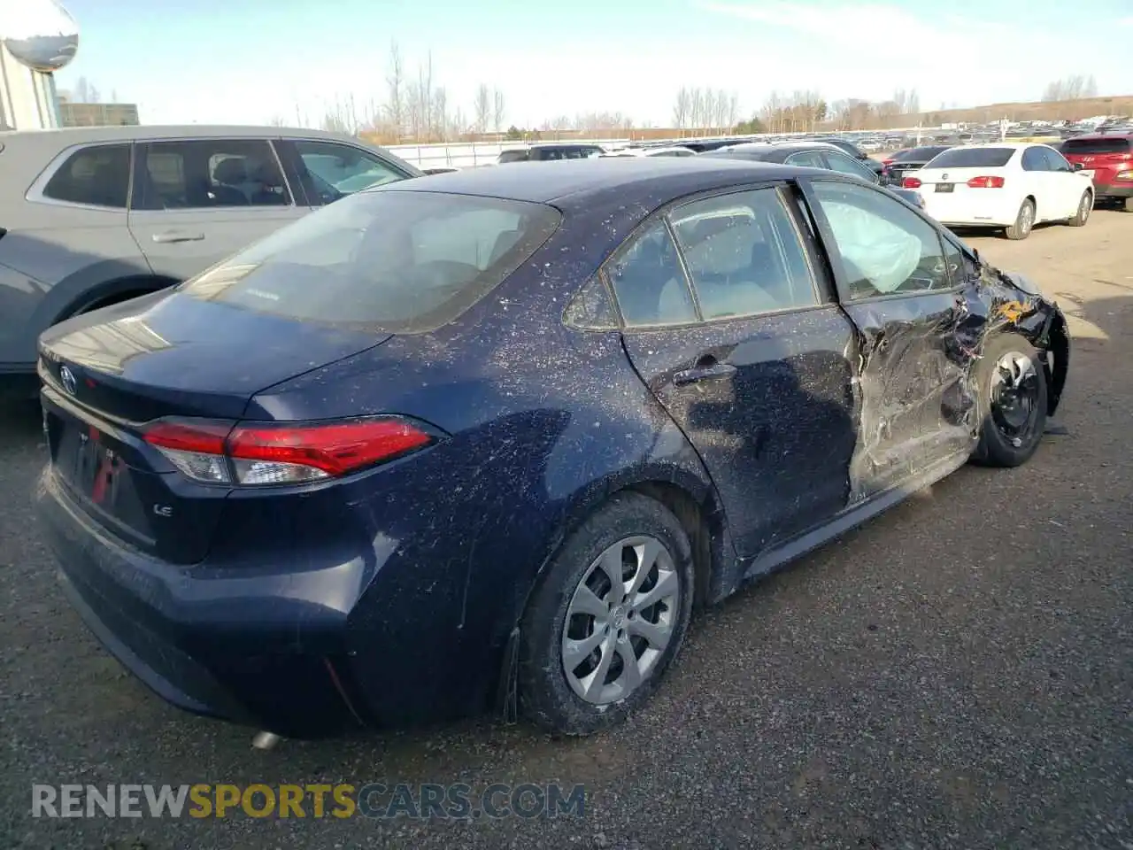 3 Photograph of a damaged car 5YFBPRBE7LP125511 TOYOTA COROLLA 2020