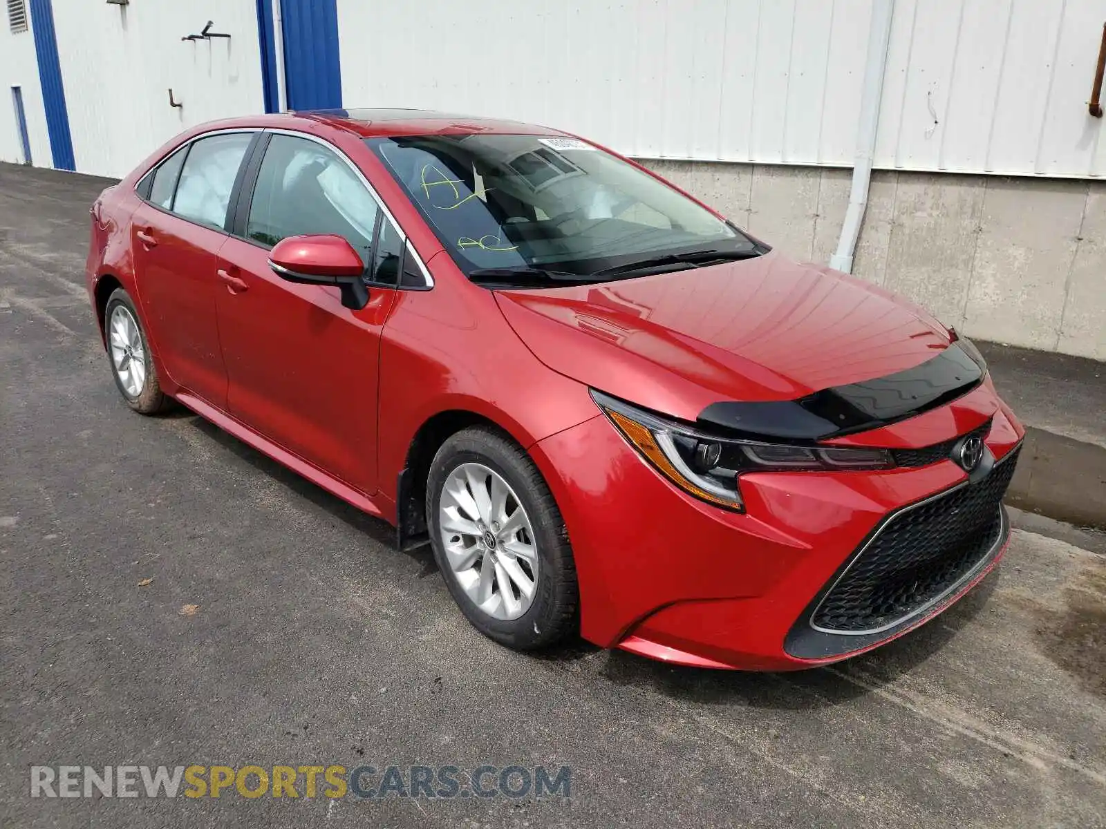 1 Photograph of a damaged car 5YFBPRBE8LP034876 TOYOTA COROLLA 2020