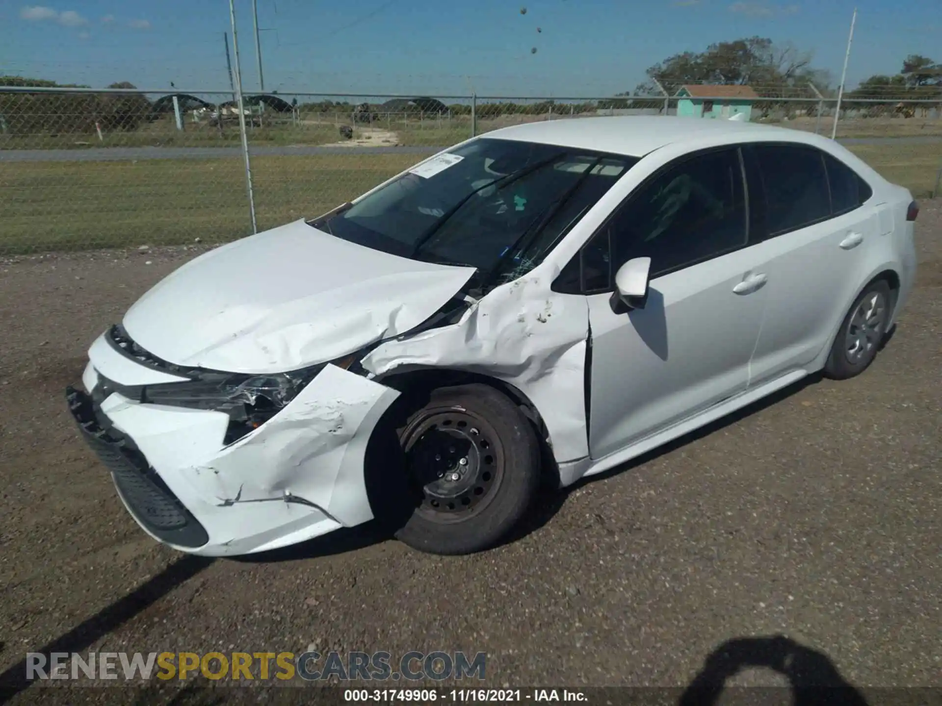 2 Photograph of a damaged car 5YFDPRAE0LP110858 TOYOTA COROLLA 2020