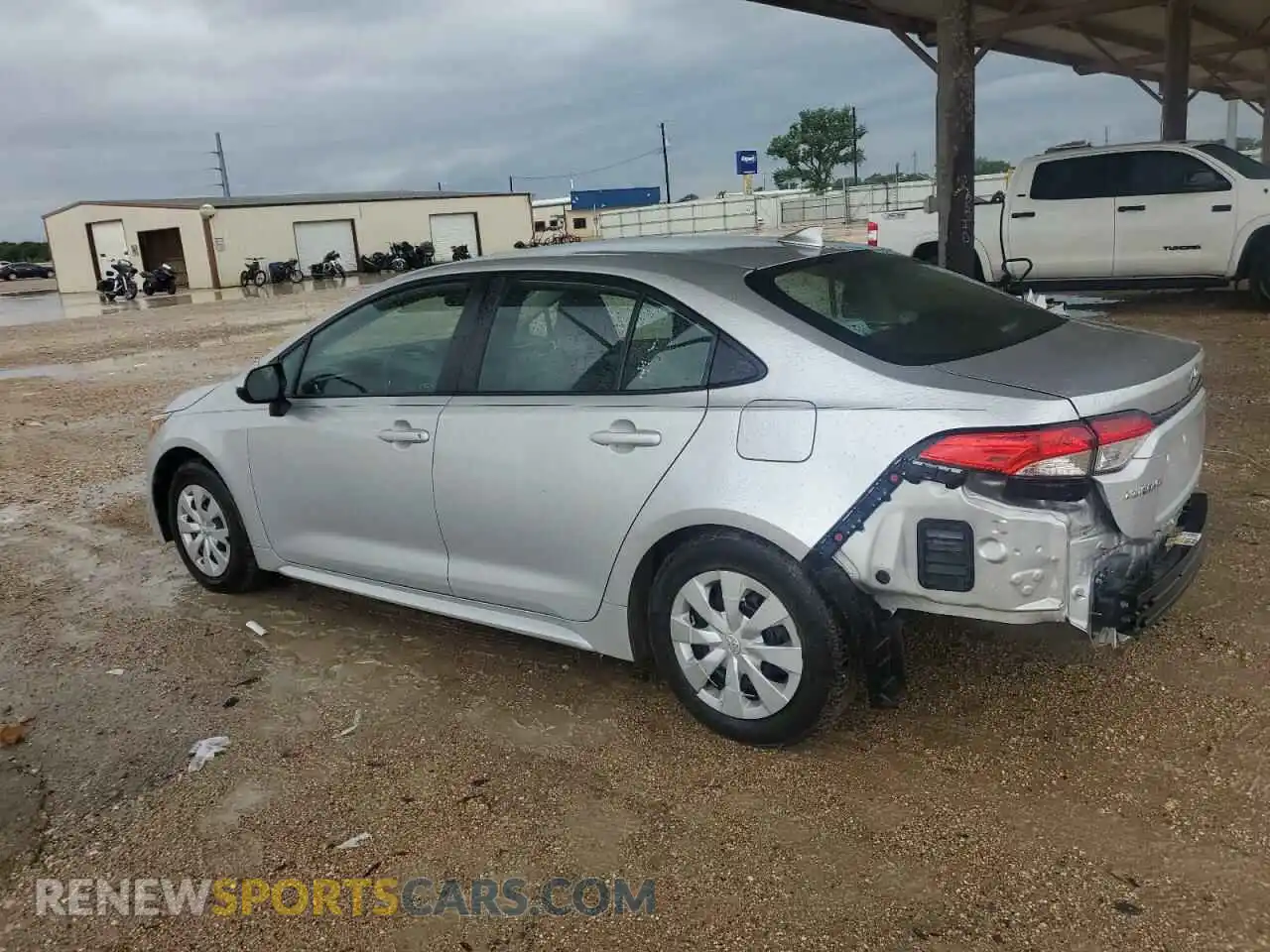 2 Photograph of a damaged car 5YFDPRAE1LP026256 TOYOTA COROLLA 2020