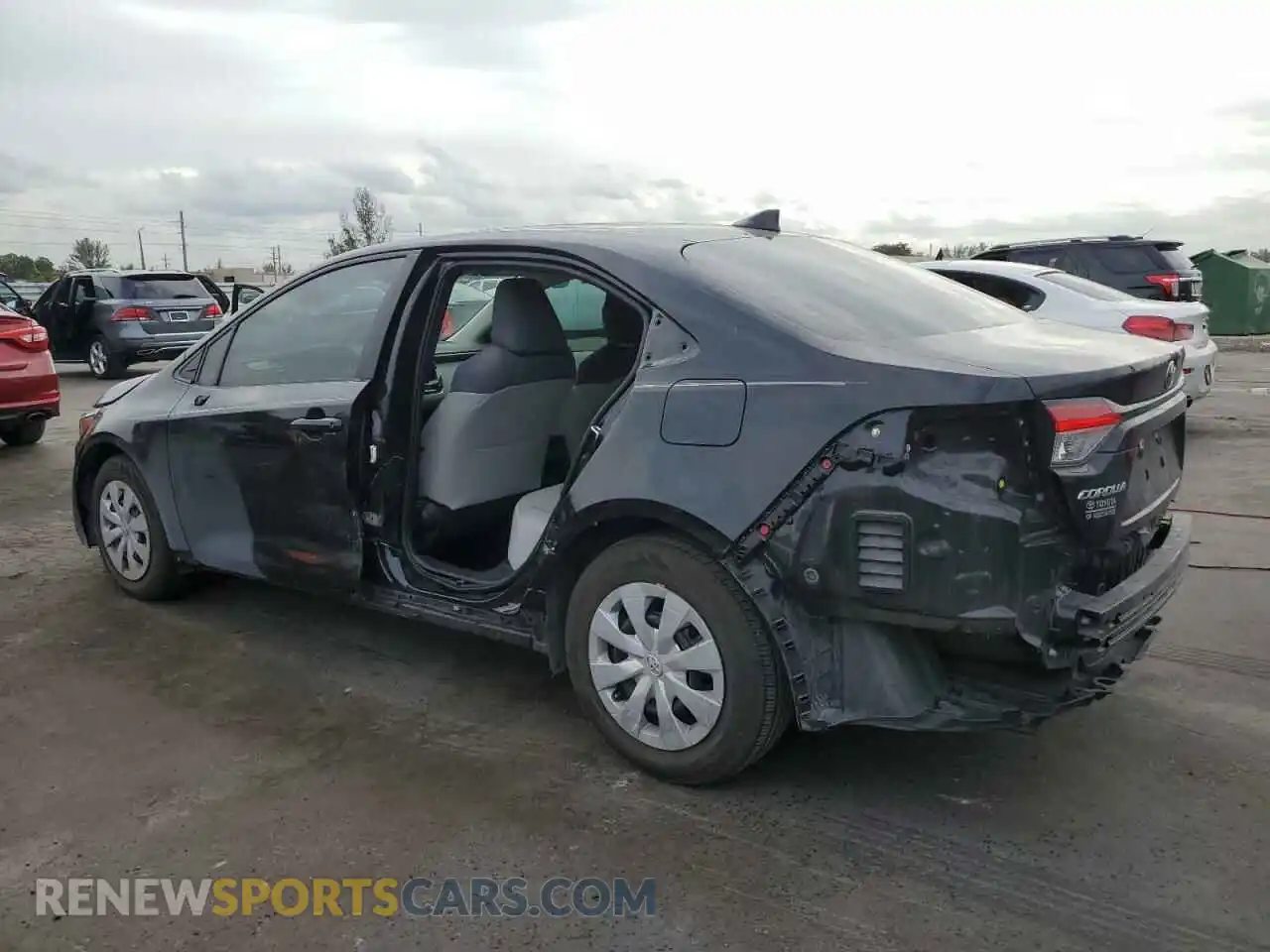 2 Photograph of a damaged car 5YFDPRAE1LP110125 TOYOTA COROLLA 2020