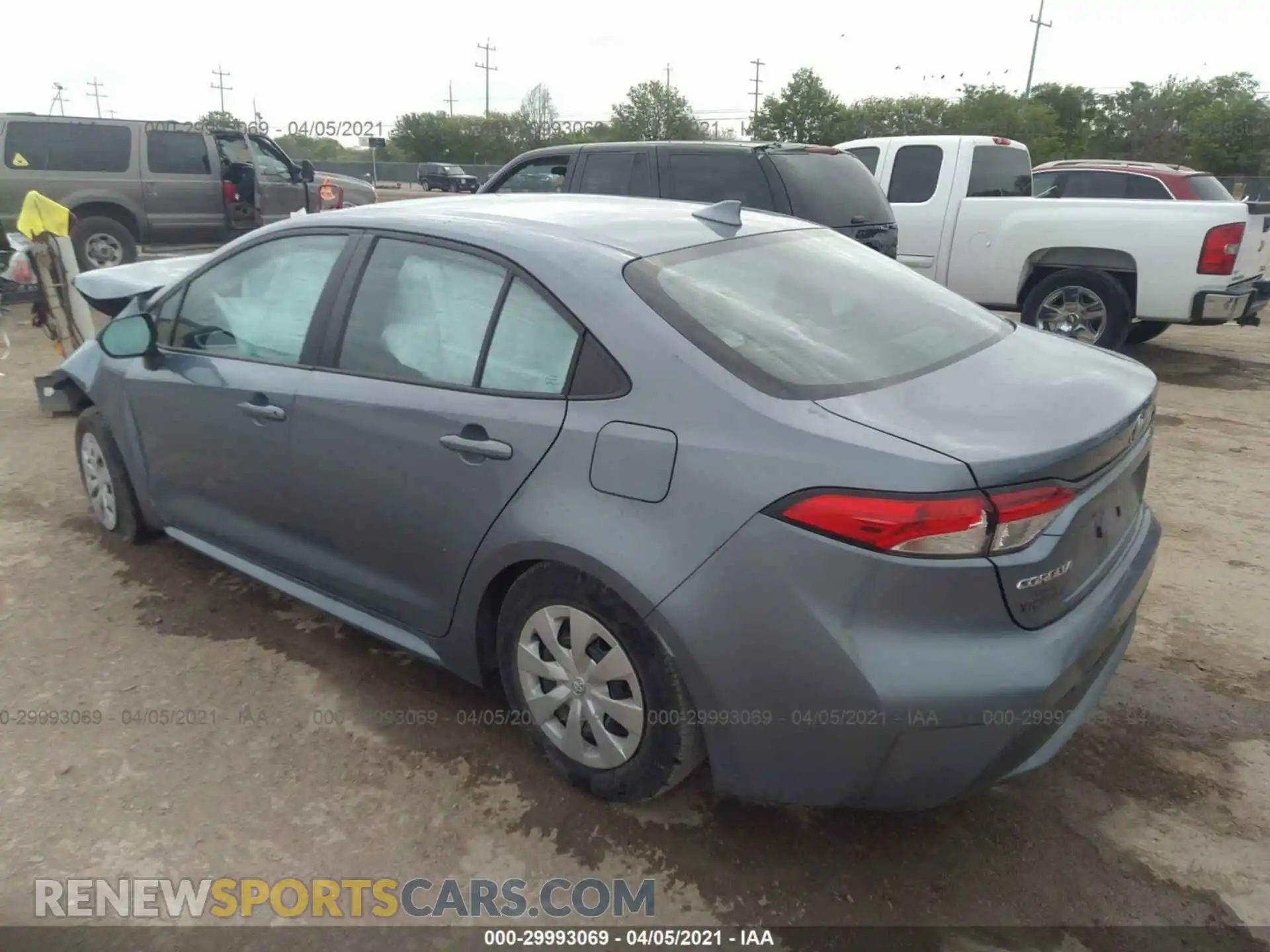 3 Photograph of a damaged car 5YFDPRAE1LP126017 TOYOTA COROLLA 2020