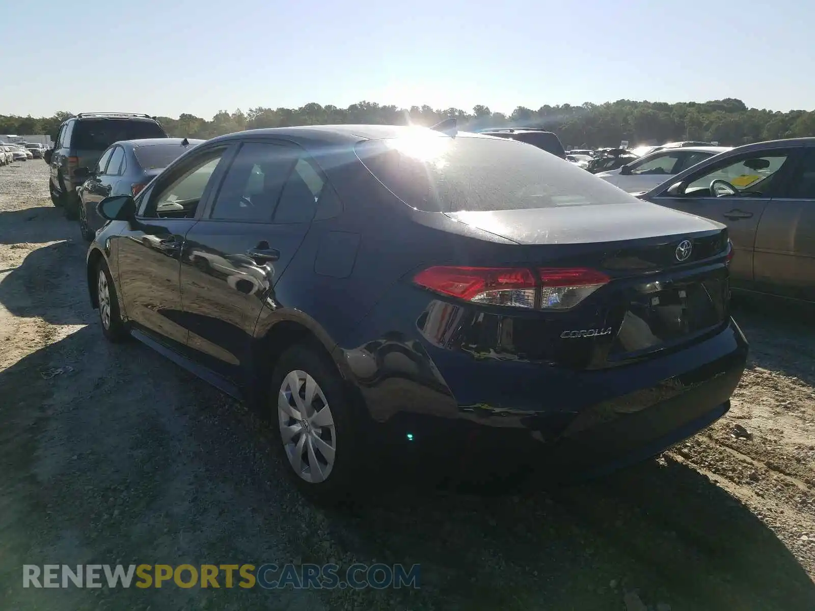 3 Photograph of a damaged car 5YFDPRAE2LP055846 TOYOTA COROLLA 2020