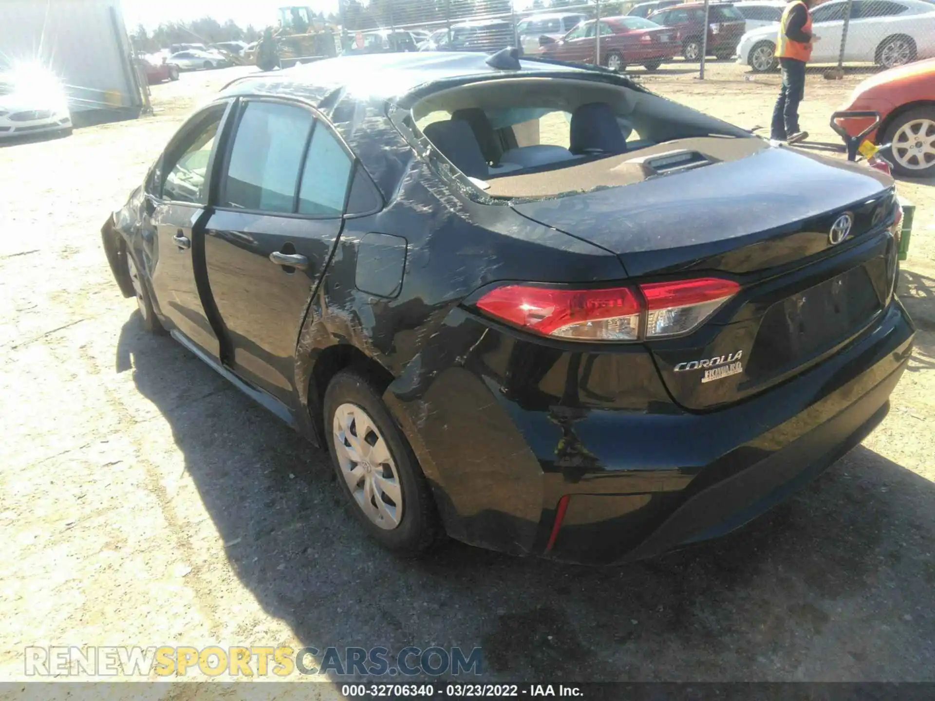 3 Photograph of a damaged car 5YFDPRAE3LP057766 TOYOTA COROLLA 2020