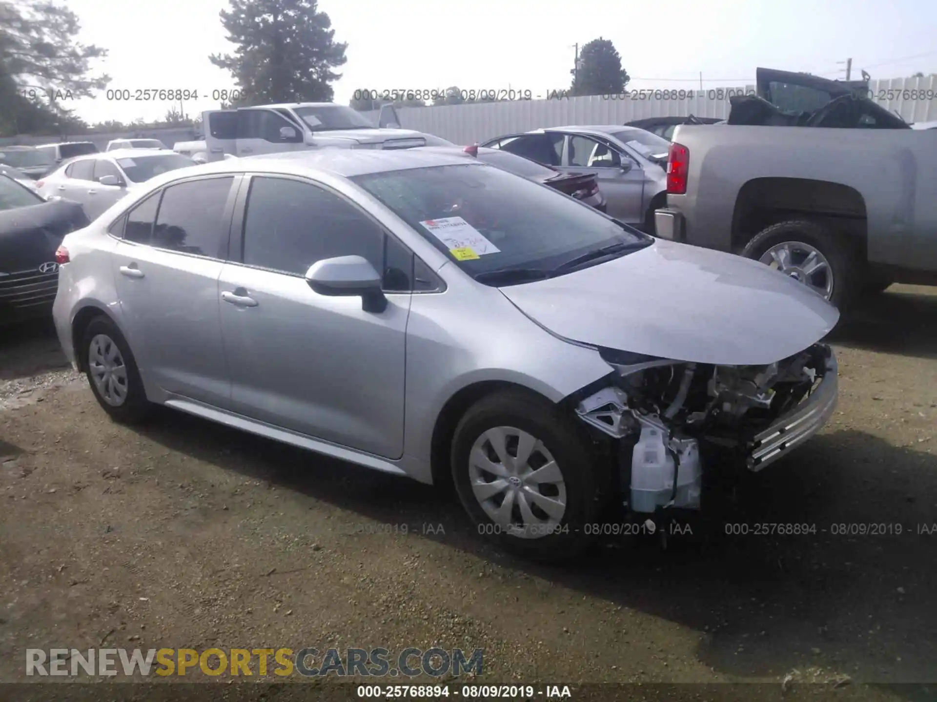 1 Photograph of a damaged car 5YFDPRAE4LP010939 TOYOTA COROLLA 2020