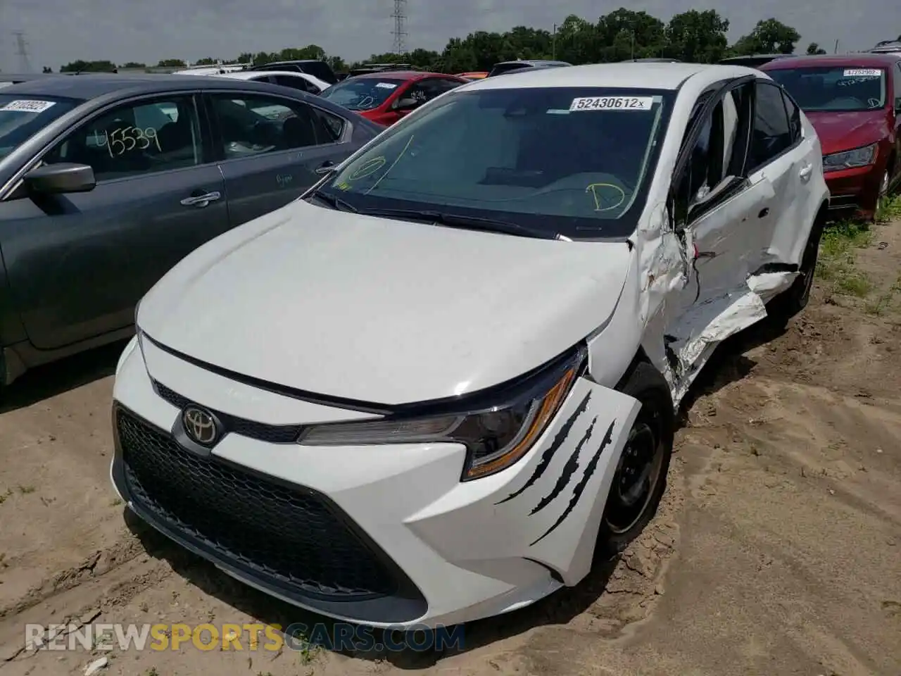2 Photograph of a damaged car 5YFDPRAE4LP051703 TOYOTA COROLLA 2020