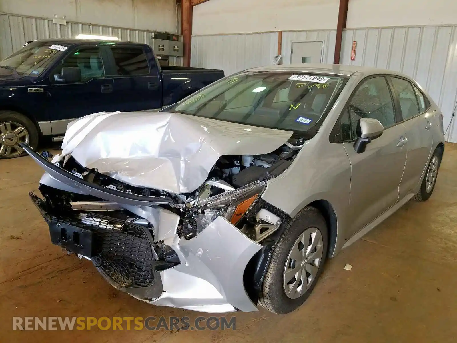 2 Photograph of a damaged car 5YFDPRAE5LP007788 TOYOTA COROLLA 2020