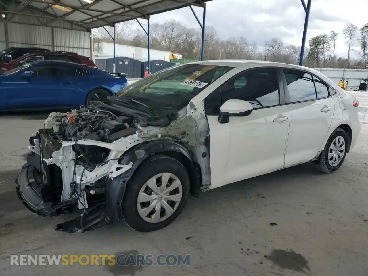 1 Photograph of a damaged car 5YFDPRAE6LP112520 TOYOTA COROLLA 2020