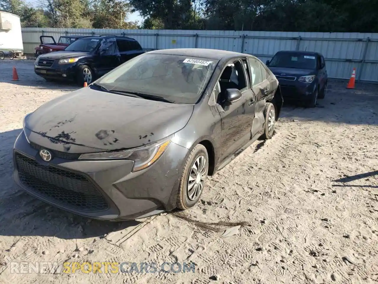 2 Photograph of a damaged car 5YFDPRAE7LP050822 TOYOTA COROLLA 2020