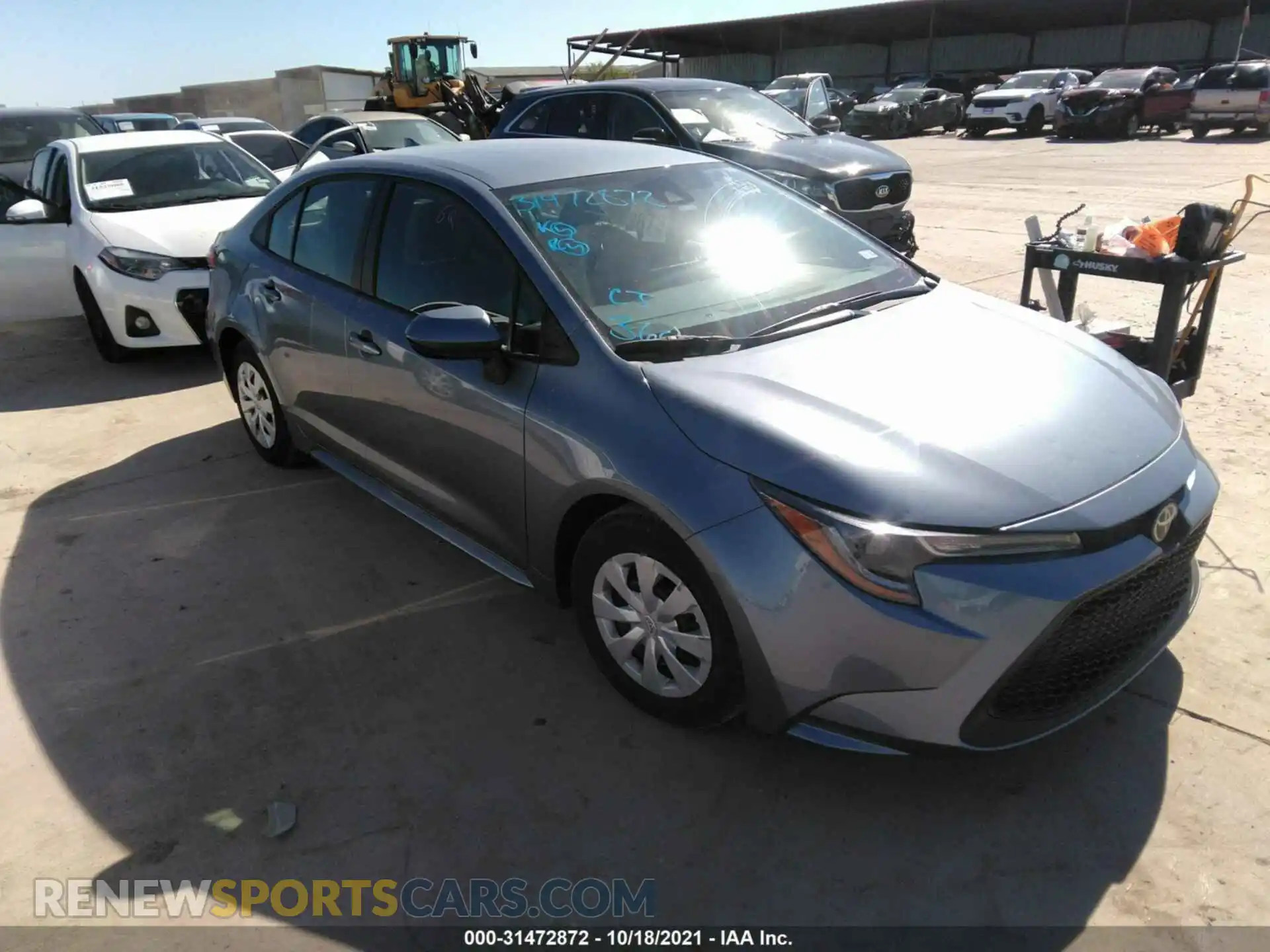 1 Photograph of a damaged car 5YFDPRAE7LP052120 TOYOTA COROLLA 2020