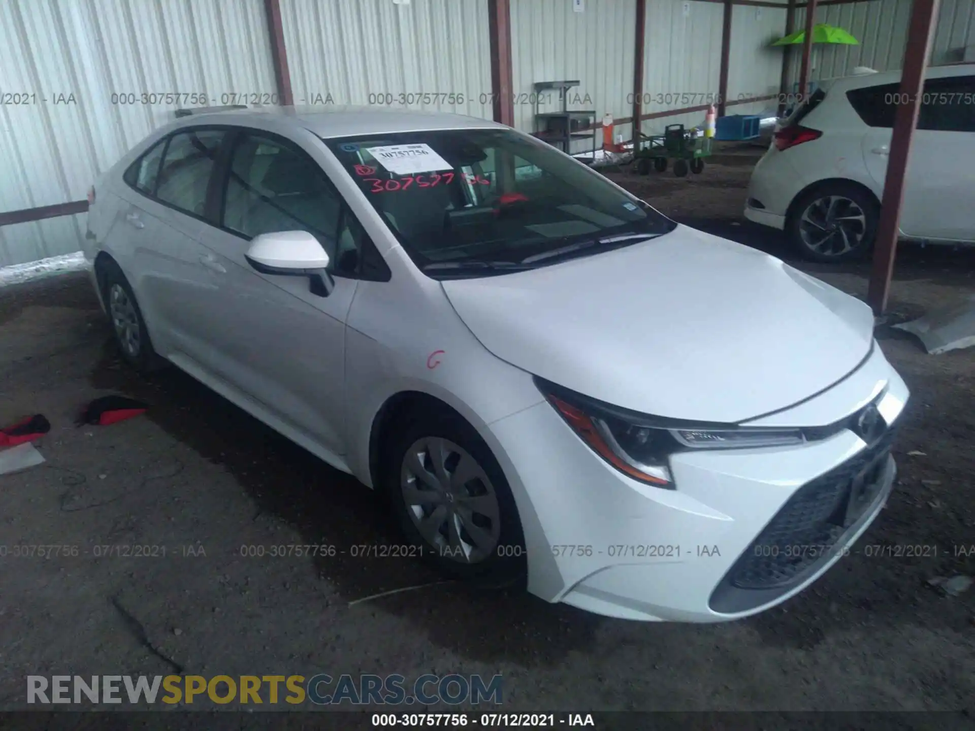 1 Photograph of a damaged car 5YFDPRAE7LP059326 TOYOTA COROLLA 2020