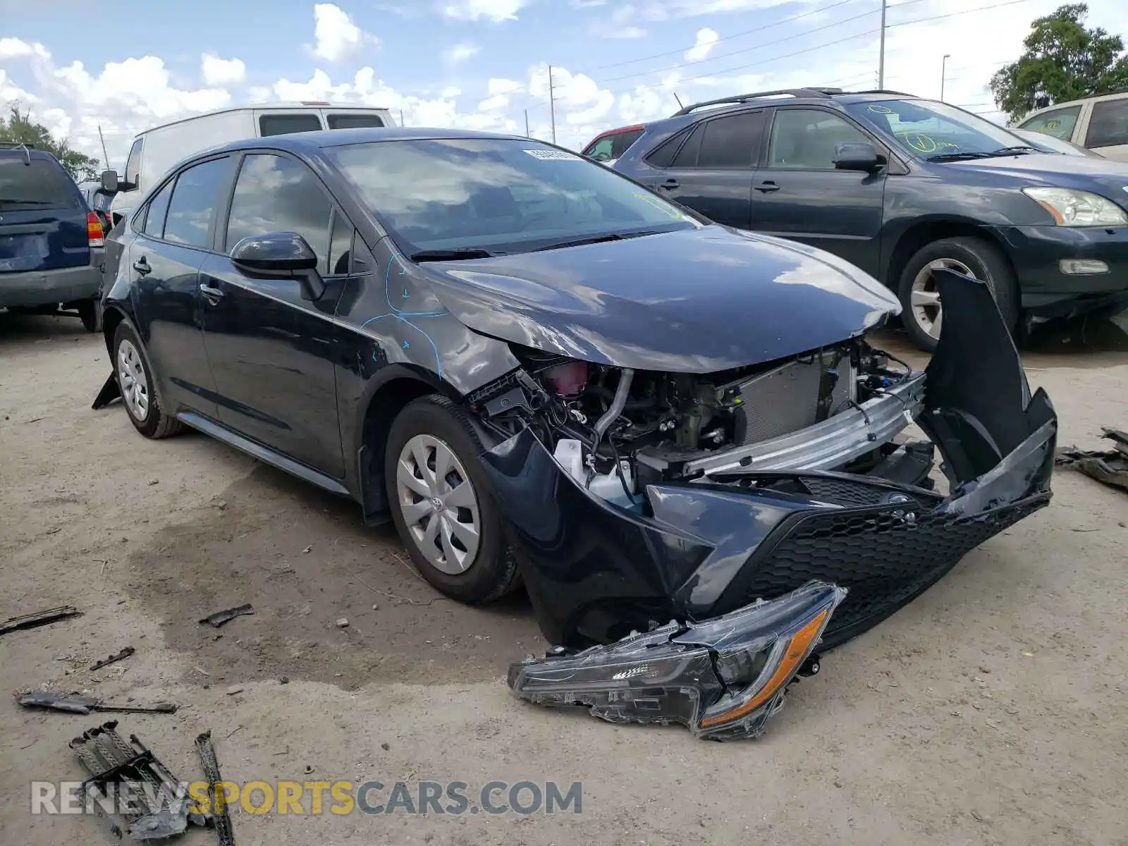 1 Photograph of a damaged car 5YFDPRAE8LP102975 TOYOTA COROLLA 2020