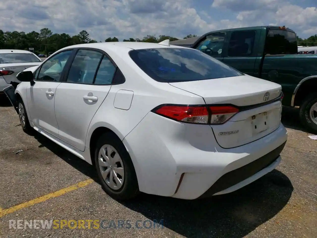 3 Photograph of a damaged car 5YFDPRAE8LP121462 TOYOTA COROLLA 2020