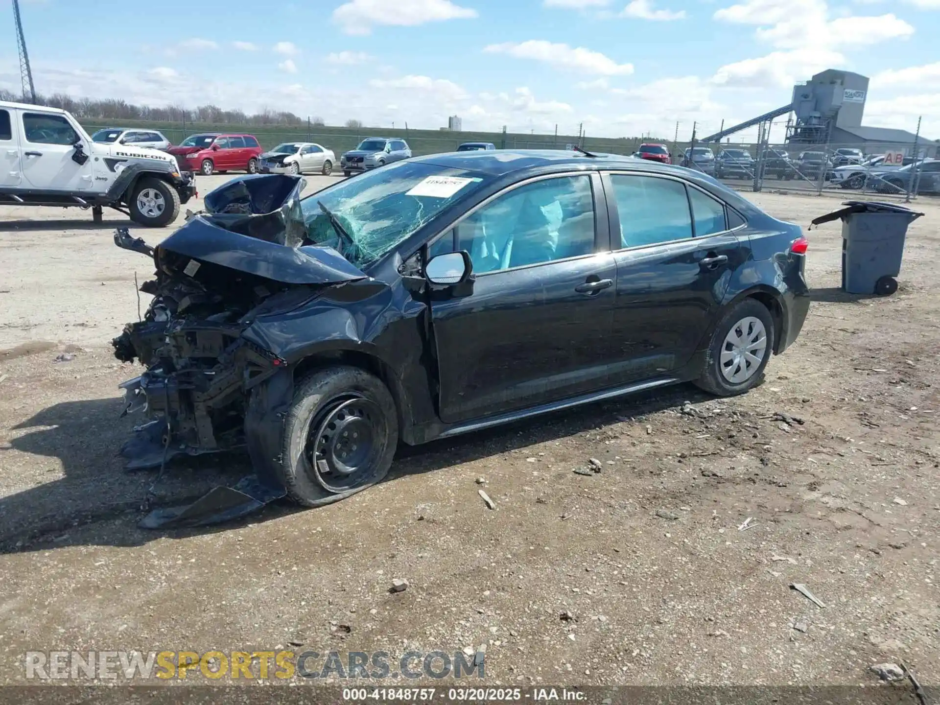 2 Photograph of a damaged car 5YFDPRAE9LP047985 TOYOTA COROLLA 2020
