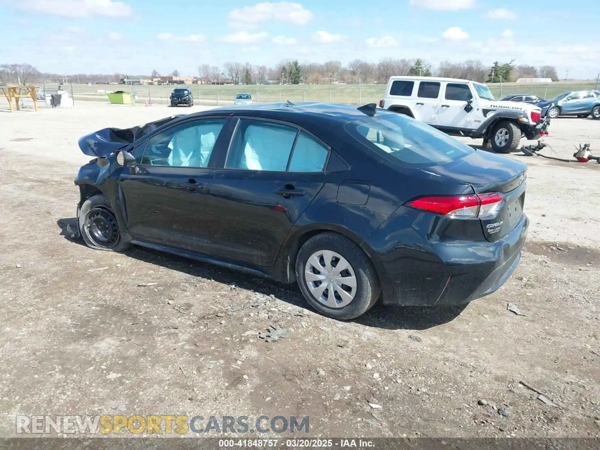 3 Photograph of a damaged car 5YFDPRAE9LP047985 TOYOTA COROLLA 2020
