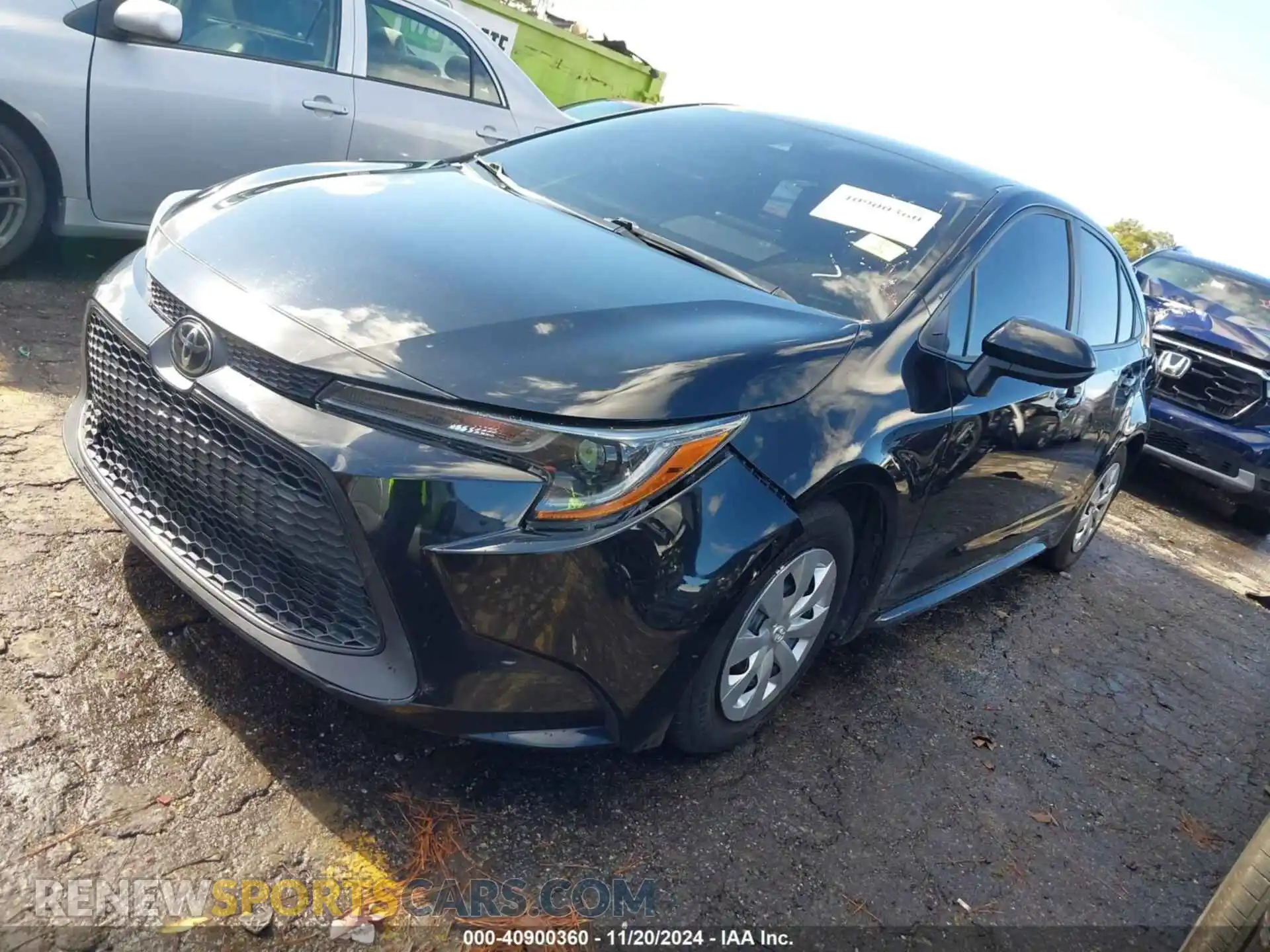 2 fotografías del automóvil dañado 5YFDPRAE9LP051065 TOYOTA COROLLA 2020