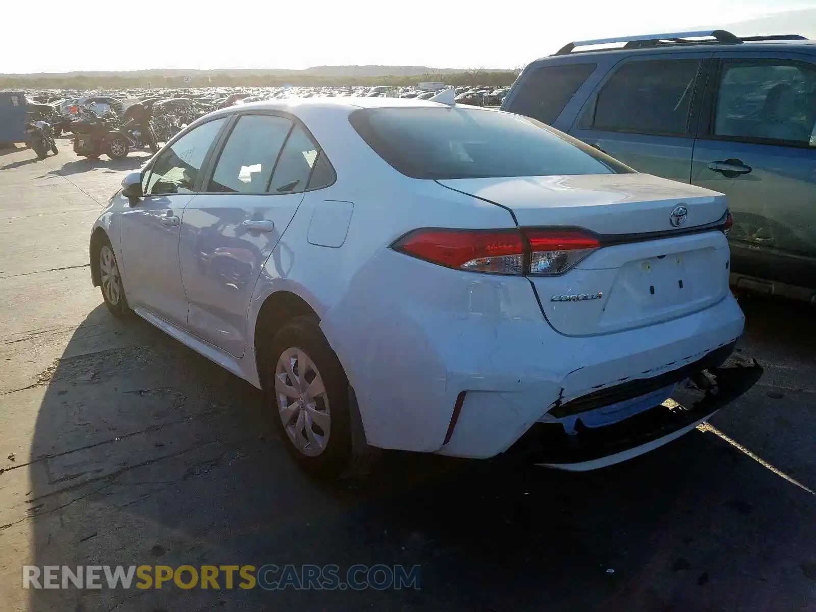3 Photograph of a damaged car 5YFDPRAEXLP047302 TOYOTA COROLLA 2020