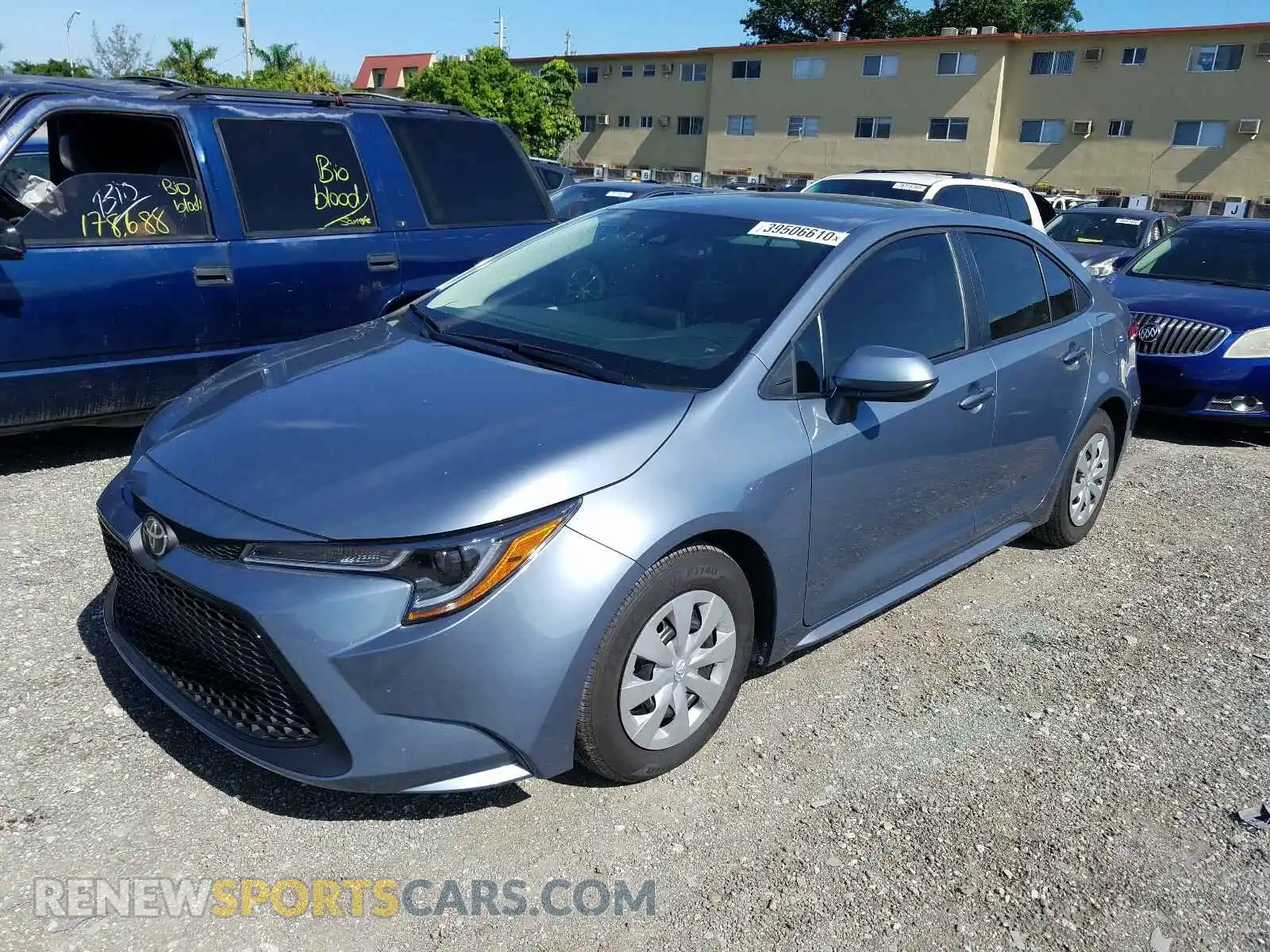 2 Photograph of a damaged car 5YFDPRAEXLP095219 TOYOTA COROLLA 2020