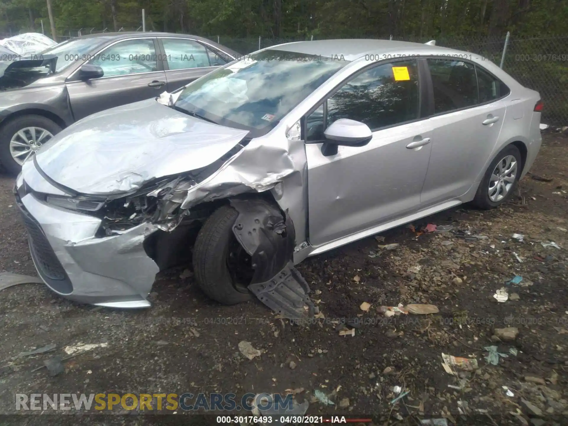 2 Photograph of a damaged car 5YFEPRAE0LP003233 TOYOTA COROLLA 2020