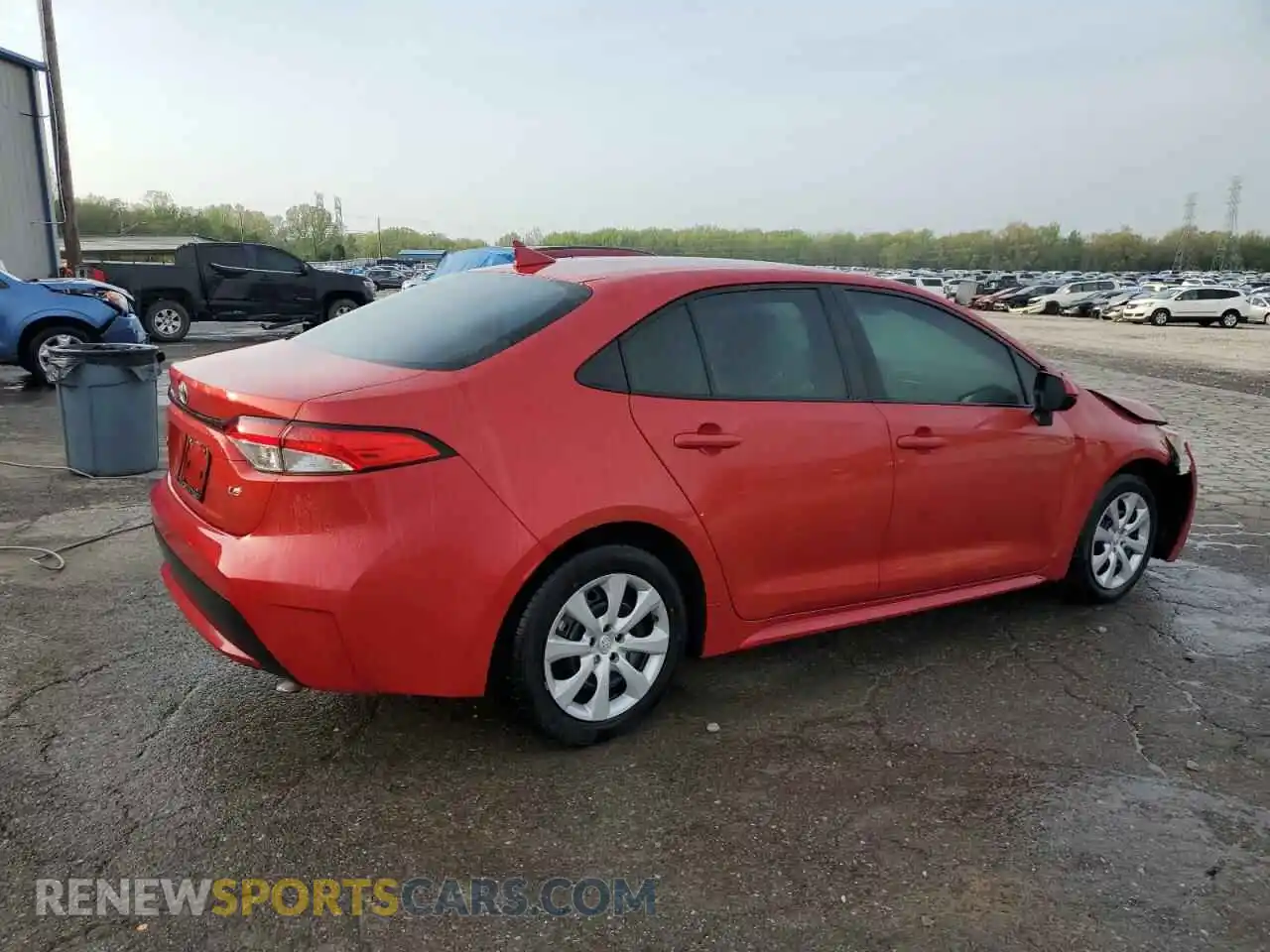 3 Photograph of a damaged car 5YFEPRAE0LP015673 TOYOTA COROLLA 2020