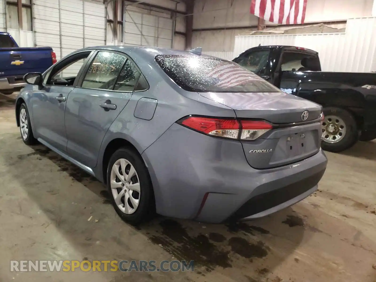3 Photograph of a damaged car 5YFEPRAE0LP024972 TOYOTA COROLLA 2020