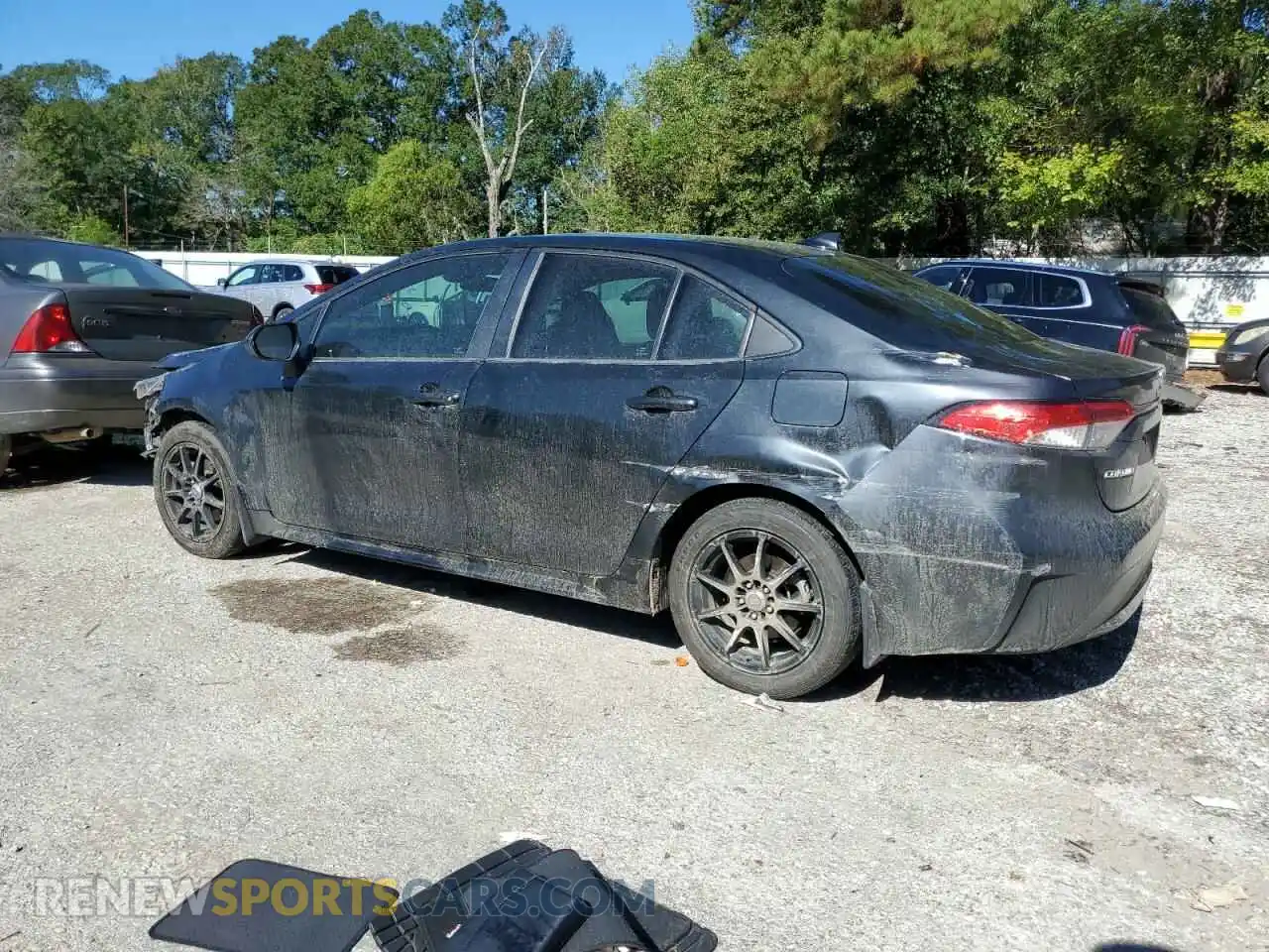 2 Photograph of a damaged car 5YFEPRAE0LP043229 TOYOTA COROLLA 2020