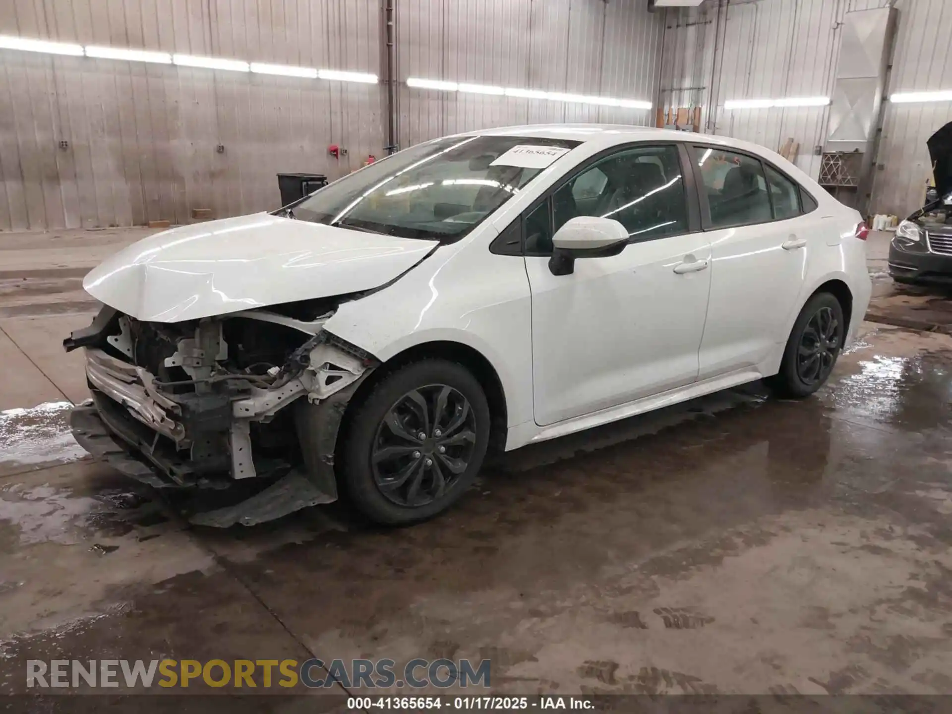 2 Photograph of a damaged car 5YFEPRAE0LP045532 TOYOTA COROLLA 2020