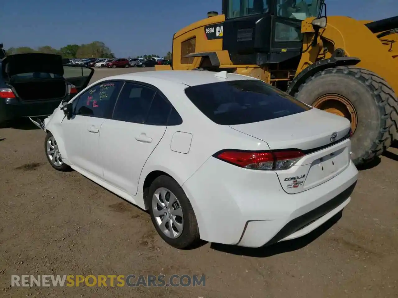 3 Photograph of a damaged car 5YFEPRAE0LP046731 TOYOTA COROLLA 2020