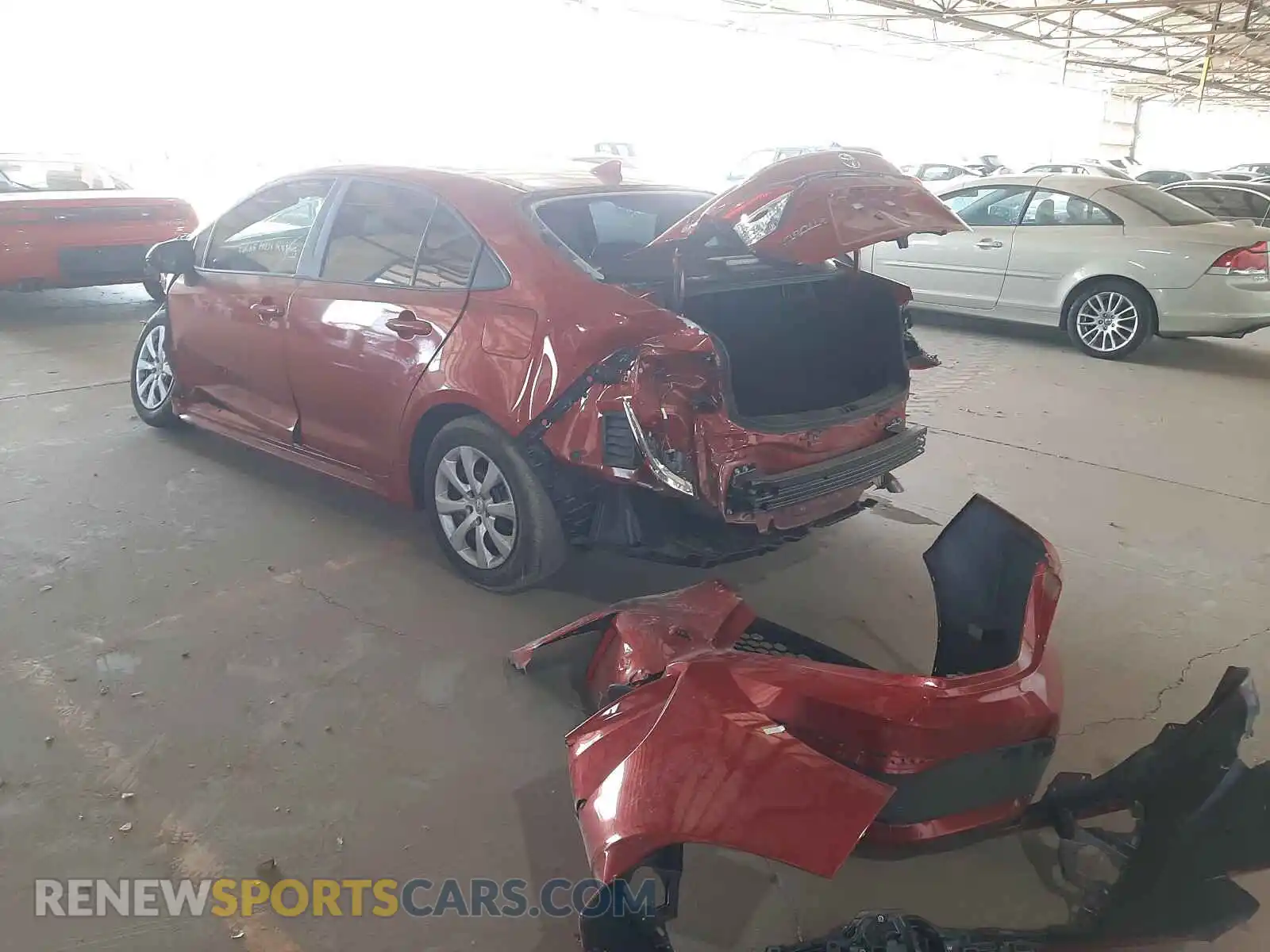 3 Photograph of a damaged car 5YFEPRAE0LP054621 TOYOTA COROLLA 2020