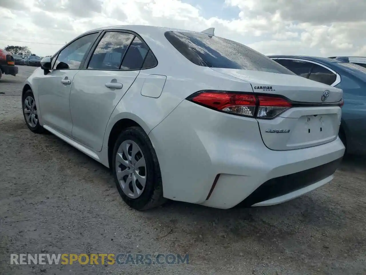 2 Photograph of a damaged car 5YFEPRAE0LP059690 TOYOTA COROLLA 2020