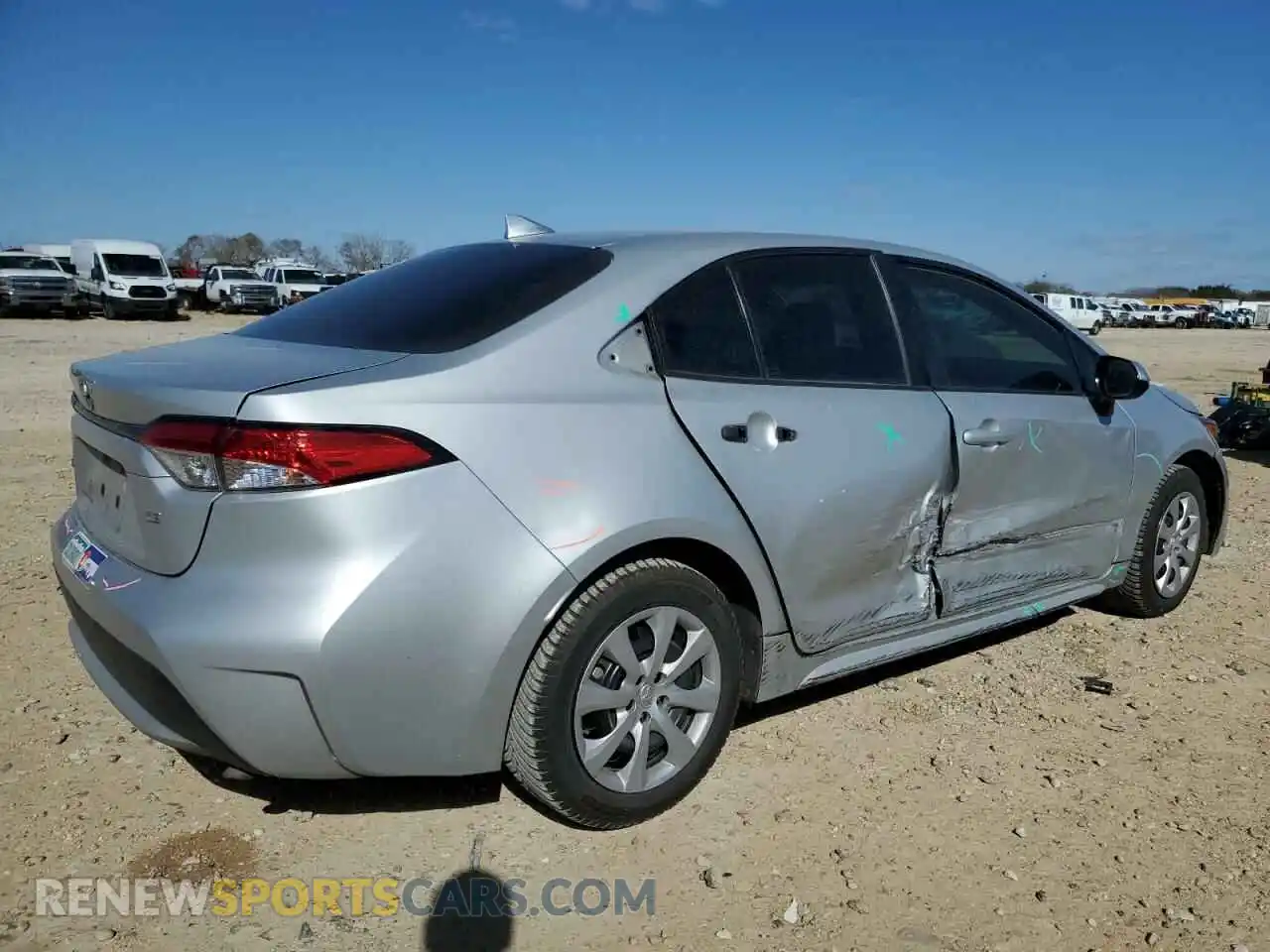 3 Photograph of a damaged car 5YFEPRAE0LP062198 TOYOTA COROLLA 2020