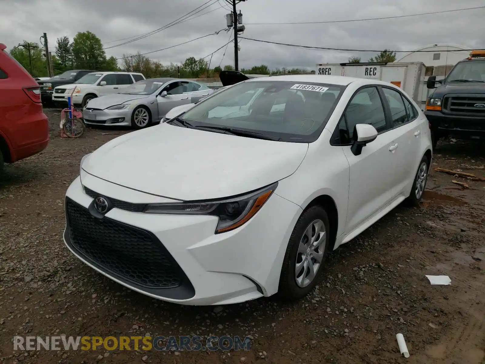 2 Photograph of a damaged car 5YFEPRAE0LP072584 TOYOTA COROLLA 2020