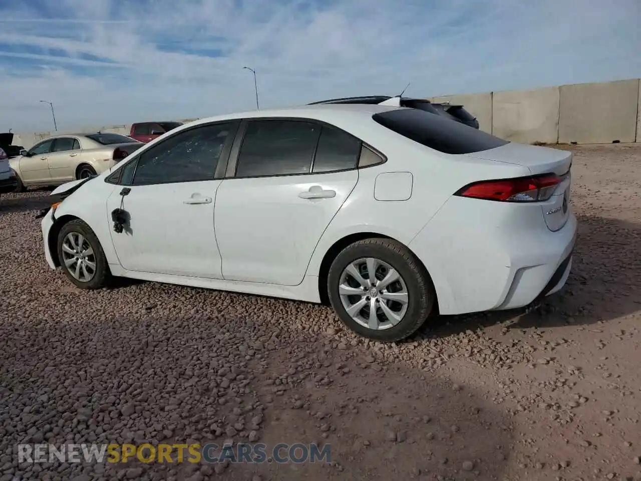 2 Photograph of a damaged car 5YFEPRAE0LP076795 TOYOTA COROLLA 2020