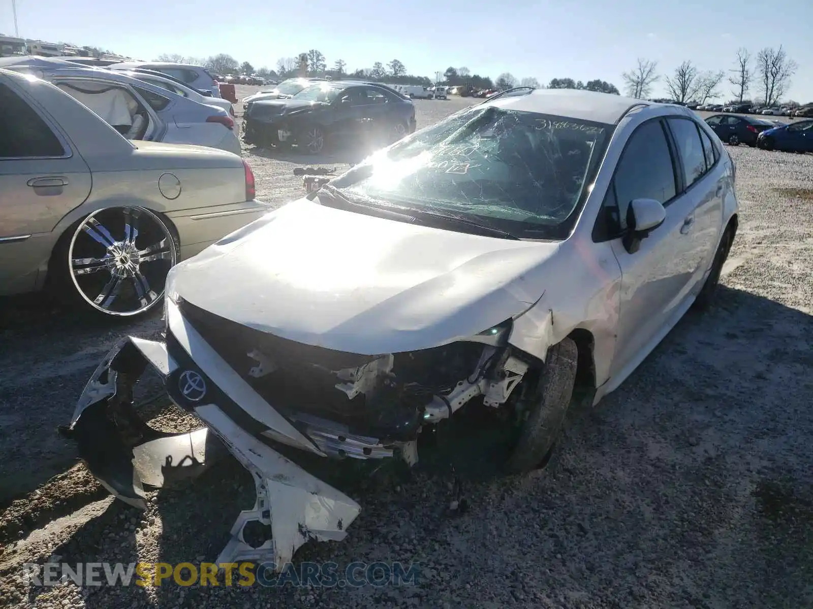 2 Photograph of a damaged car 5YFEPRAE0LP083519 TOYOTA COROLLA 2020