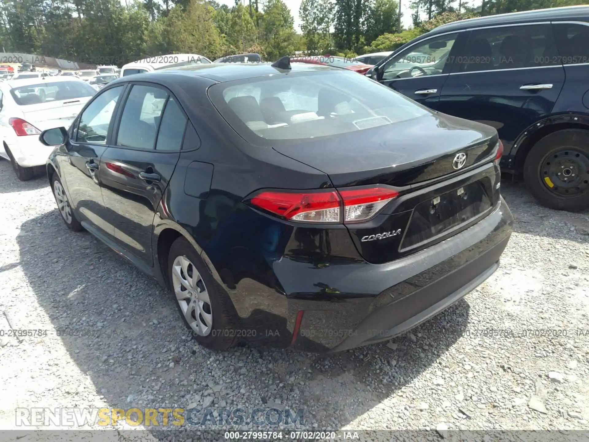 3 Photograph of a damaged car 5YFEPRAE0LP083701 TOYOTA COROLLA 2020