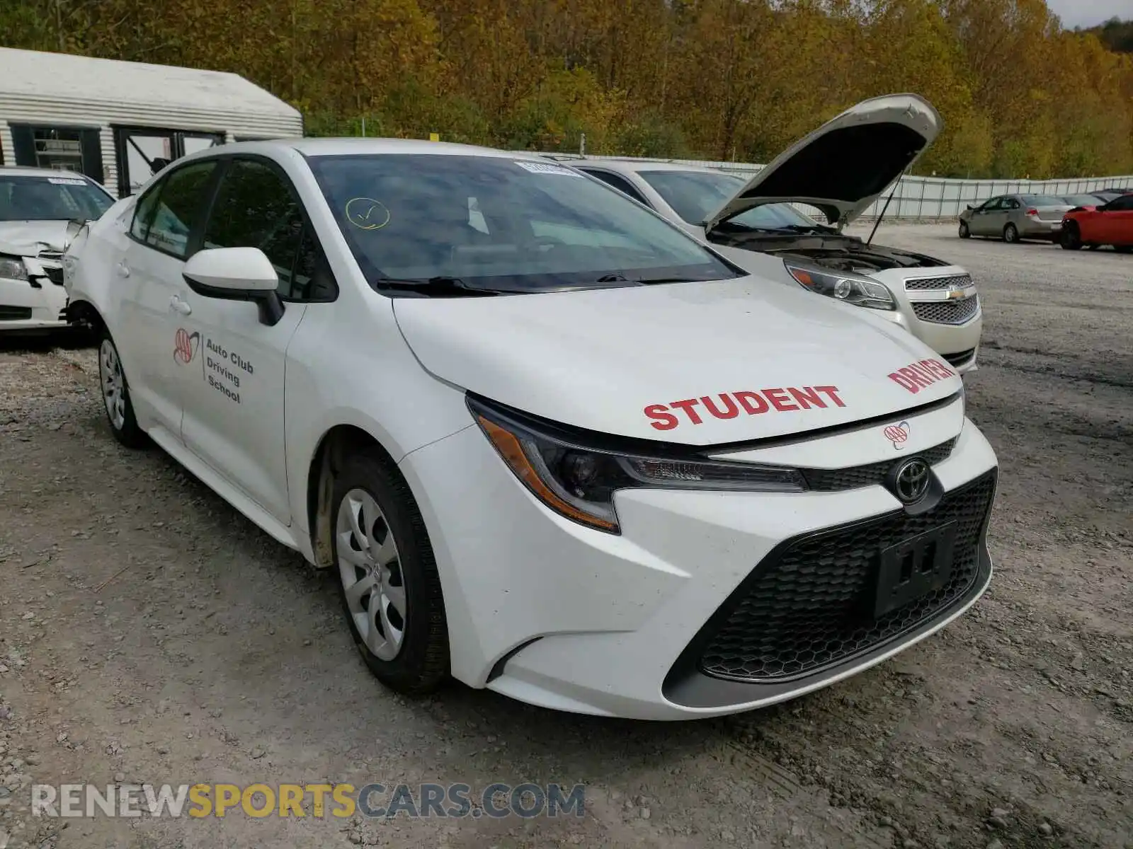 1 Photograph of a damaged car 5YFEPRAE0LP095198 TOYOTA COROLLA 2020
