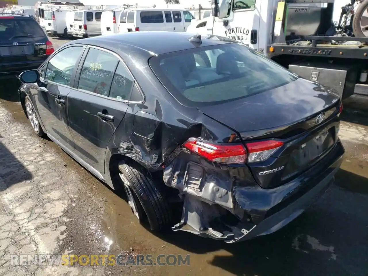 3 Photograph of a damaged car 5YFEPRAE0LP103039 TOYOTA COROLLA 2020