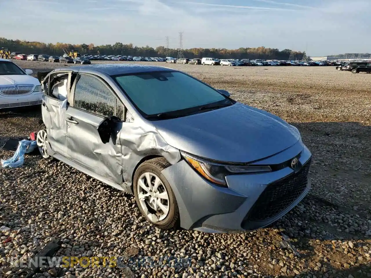 1 Фотография поврежденного автомобиля 5YFEPRAE0LP112355 TOYOTA COROLLA 2020
