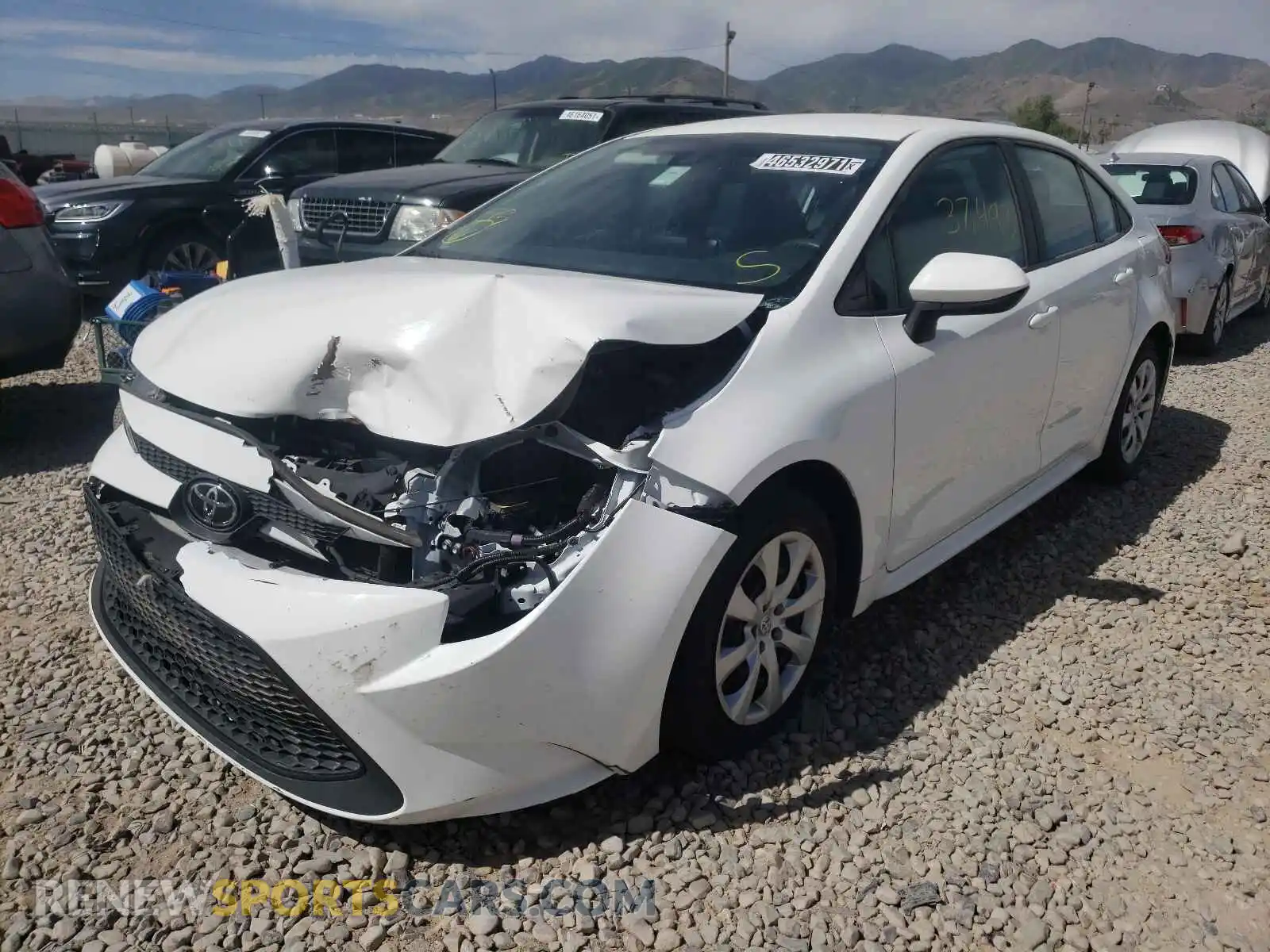 2 Photograph of a damaged car 5YFEPRAE1LP009347 TOYOTA COROLLA 2020
