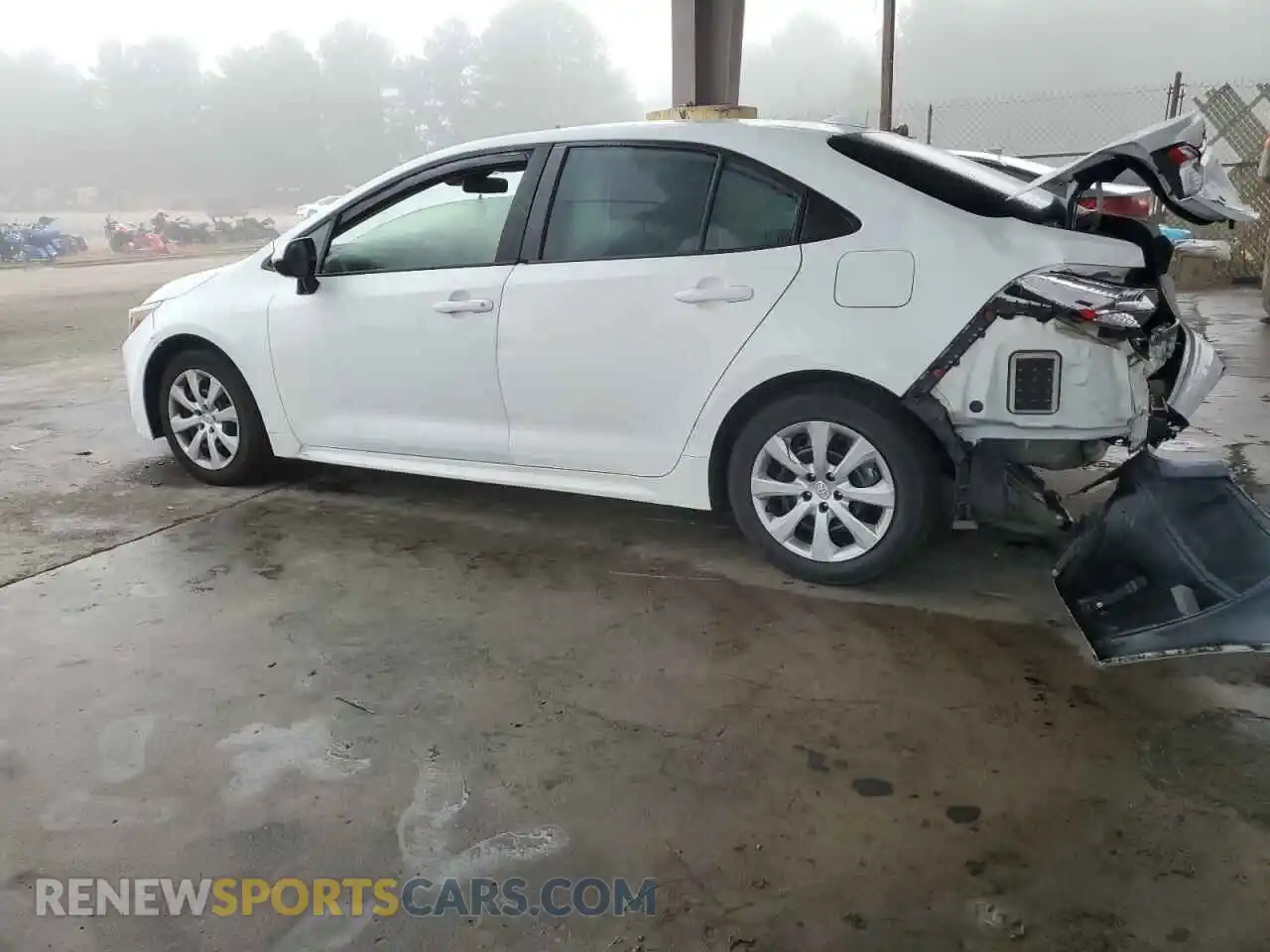 2 Photograph of a damaged car 5YFEPRAE1LP009770 TOYOTA COROLLA 2020