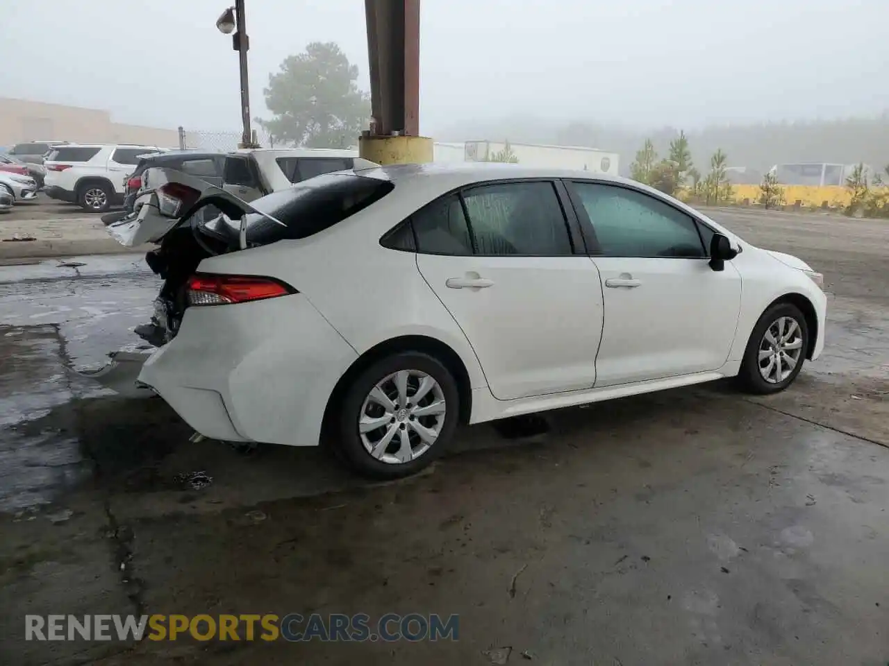 3 Photograph of a damaged car 5YFEPRAE1LP009770 TOYOTA COROLLA 2020