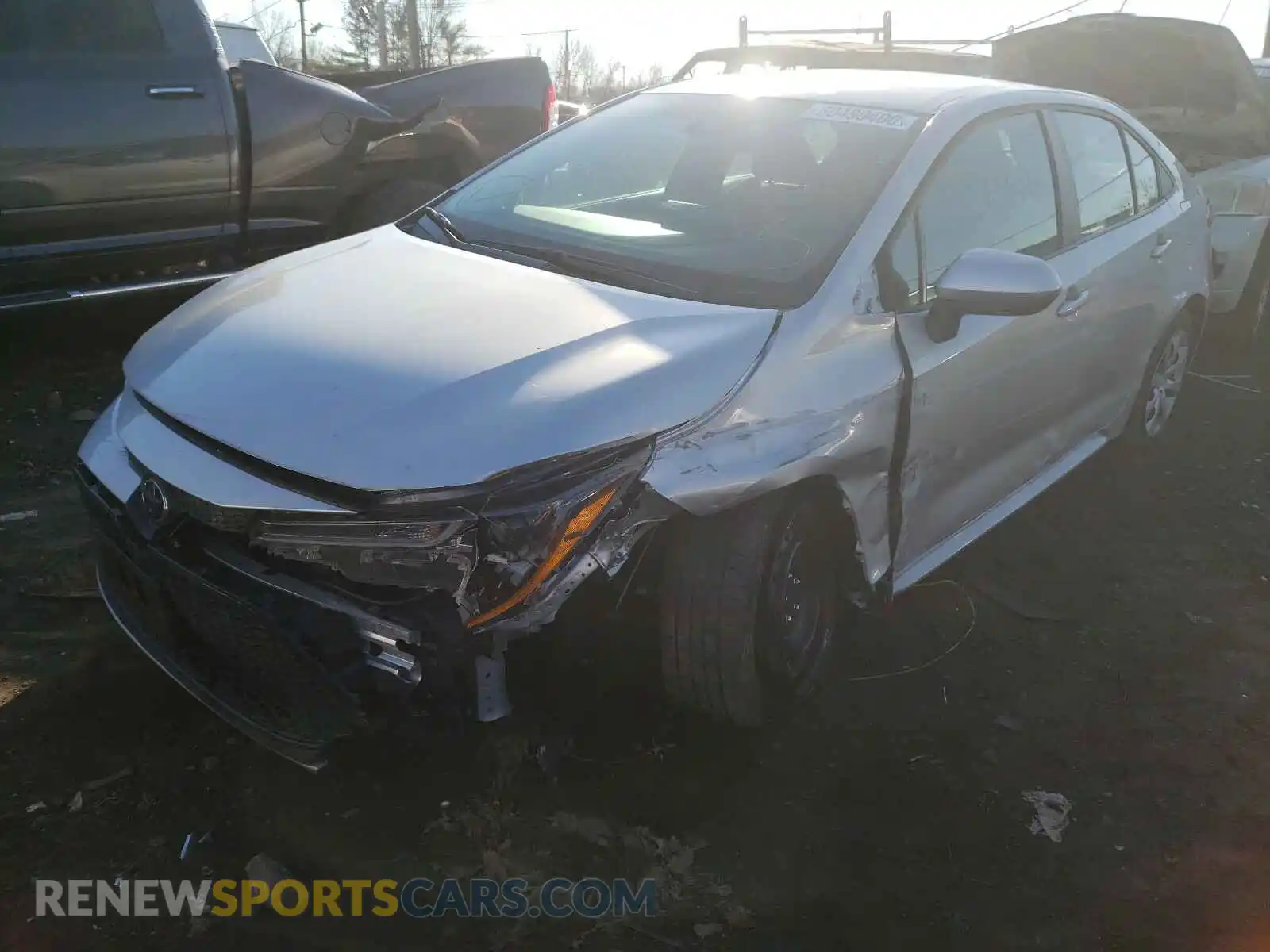 2 Photograph of a damaged car 5YFEPRAE1LP012751 TOYOTA COROLLA 2020