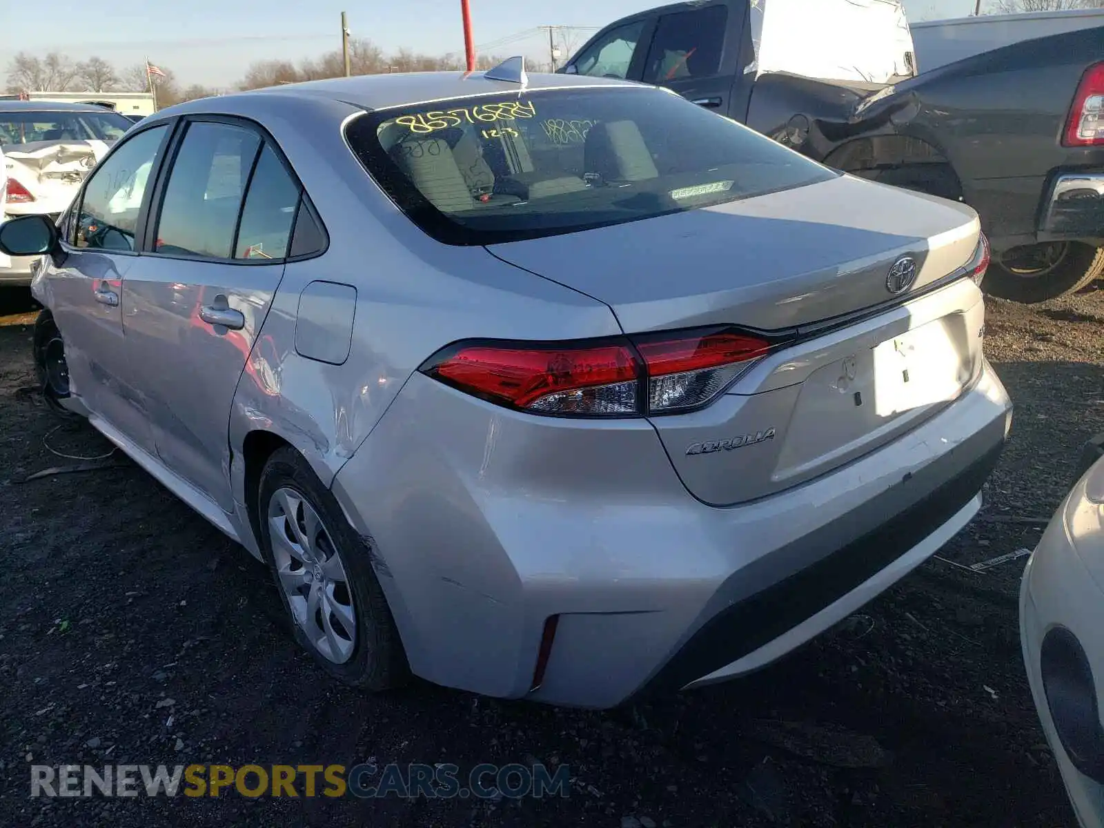 3 Photograph of a damaged car 5YFEPRAE1LP012751 TOYOTA COROLLA 2020