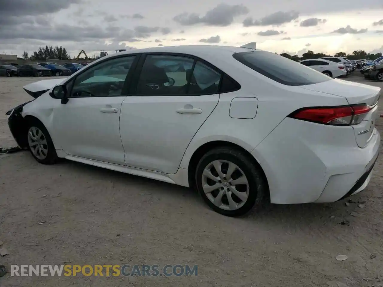 2 Photograph of a damaged car 5YFEPRAE1LP023703 TOYOTA COROLLA 2020