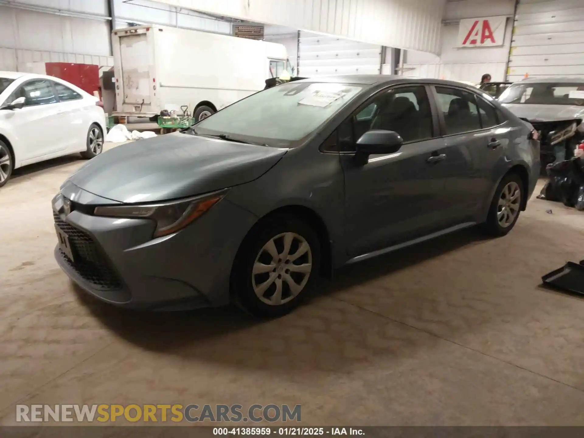 2 Photograph of a damaged car 5YFEPRAE1LP051629 TOYOTA COROLLA 2020