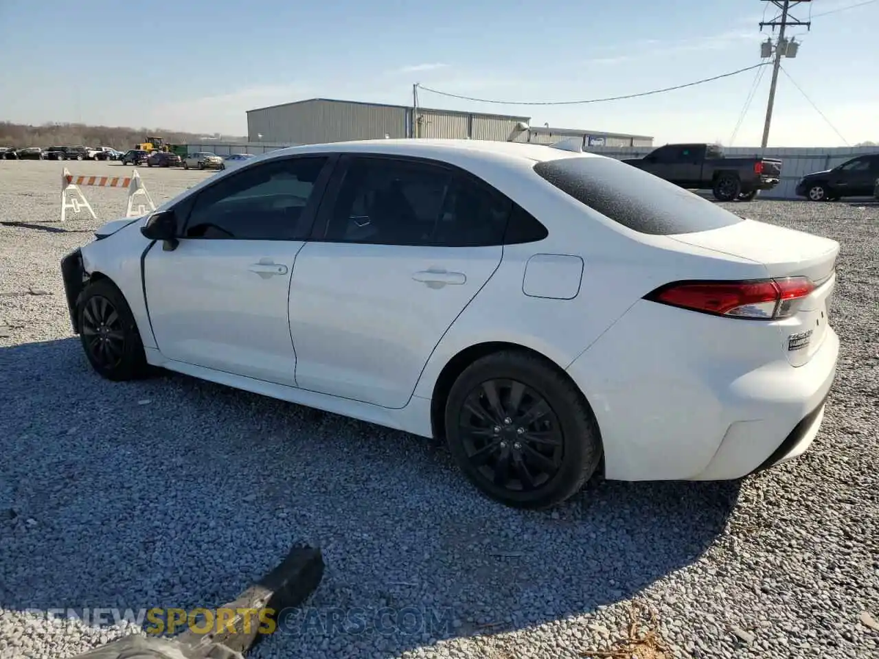 2 Photograph of a damaged car 5YFEPRAE1LP055891 TOYOTA COROLLA 2020
